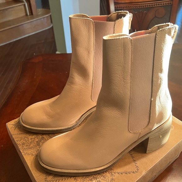 Free People Essential Chelsea Boot Sandy Beige EU 40 - Picture 1 of 5